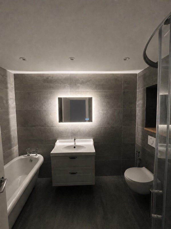 Room North Villas in Greater London