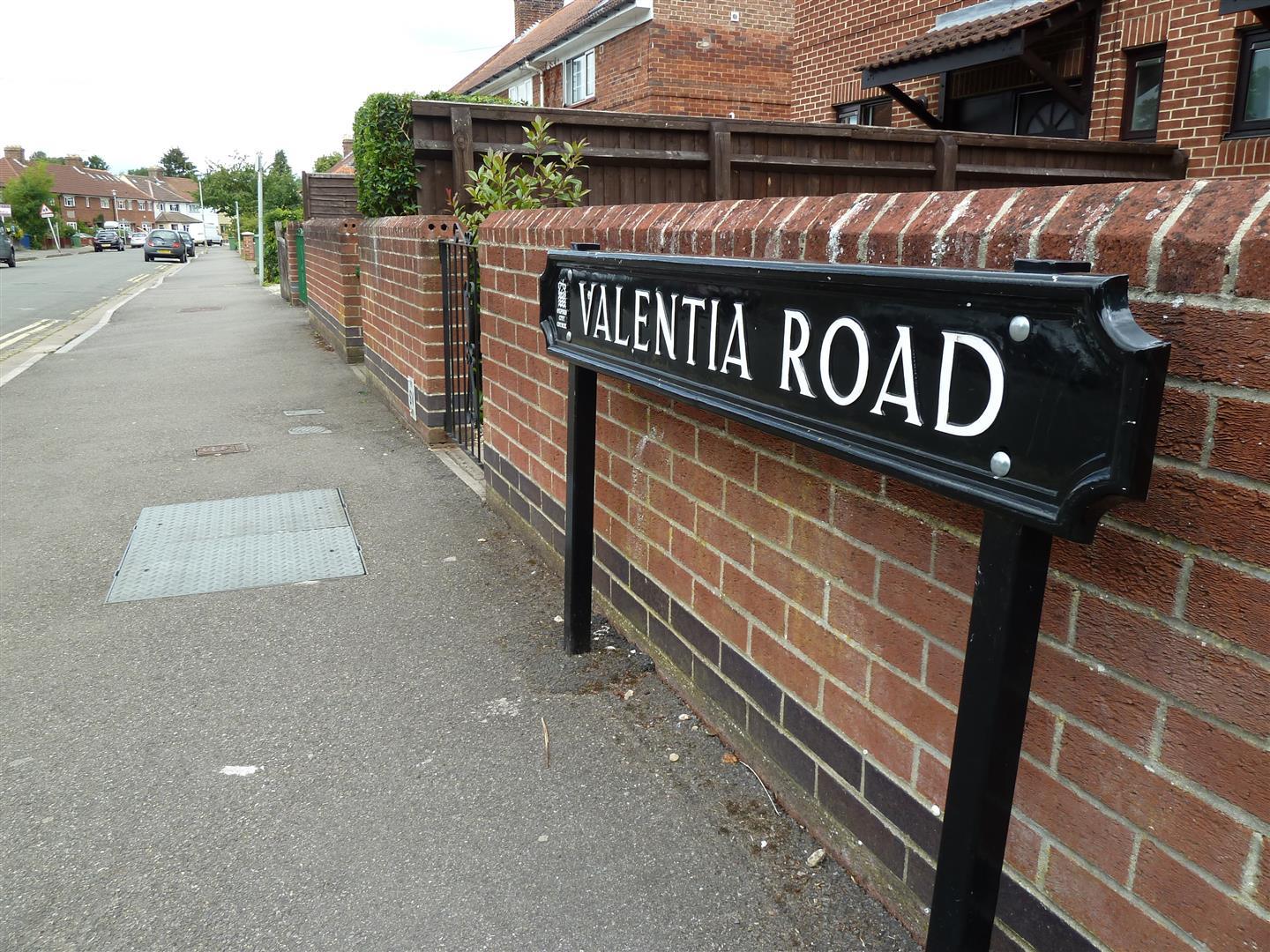 House Valentia Road in Oxford