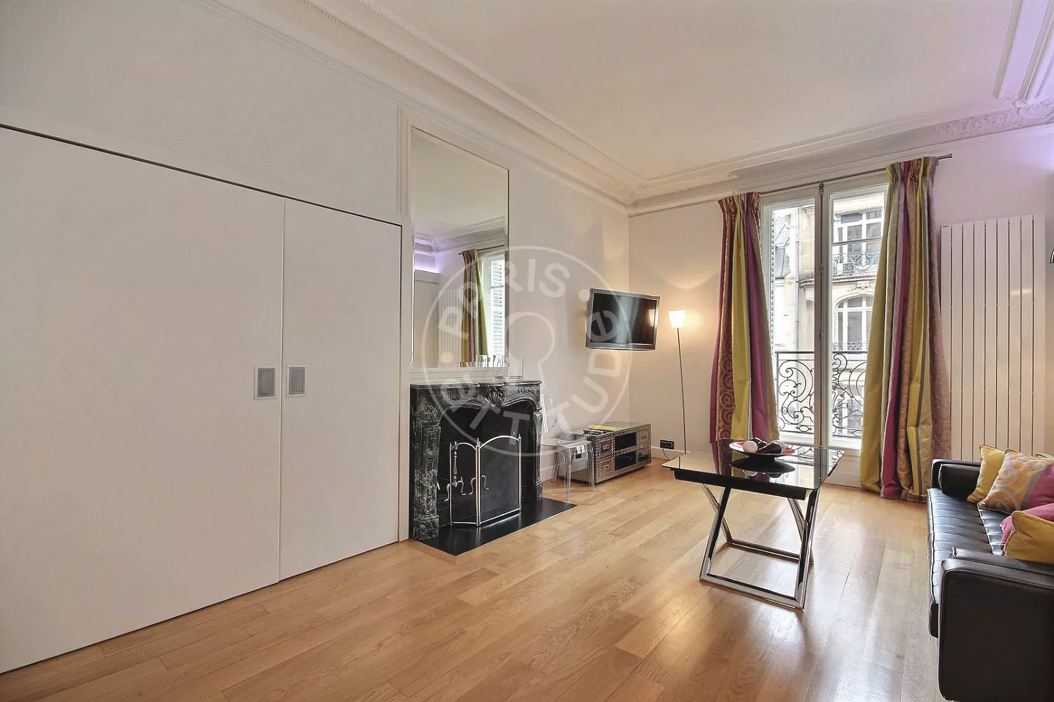 Appartement Rue La Boétie à Paris