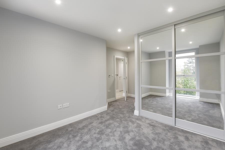 Flat Uxbridge Road in Greater London