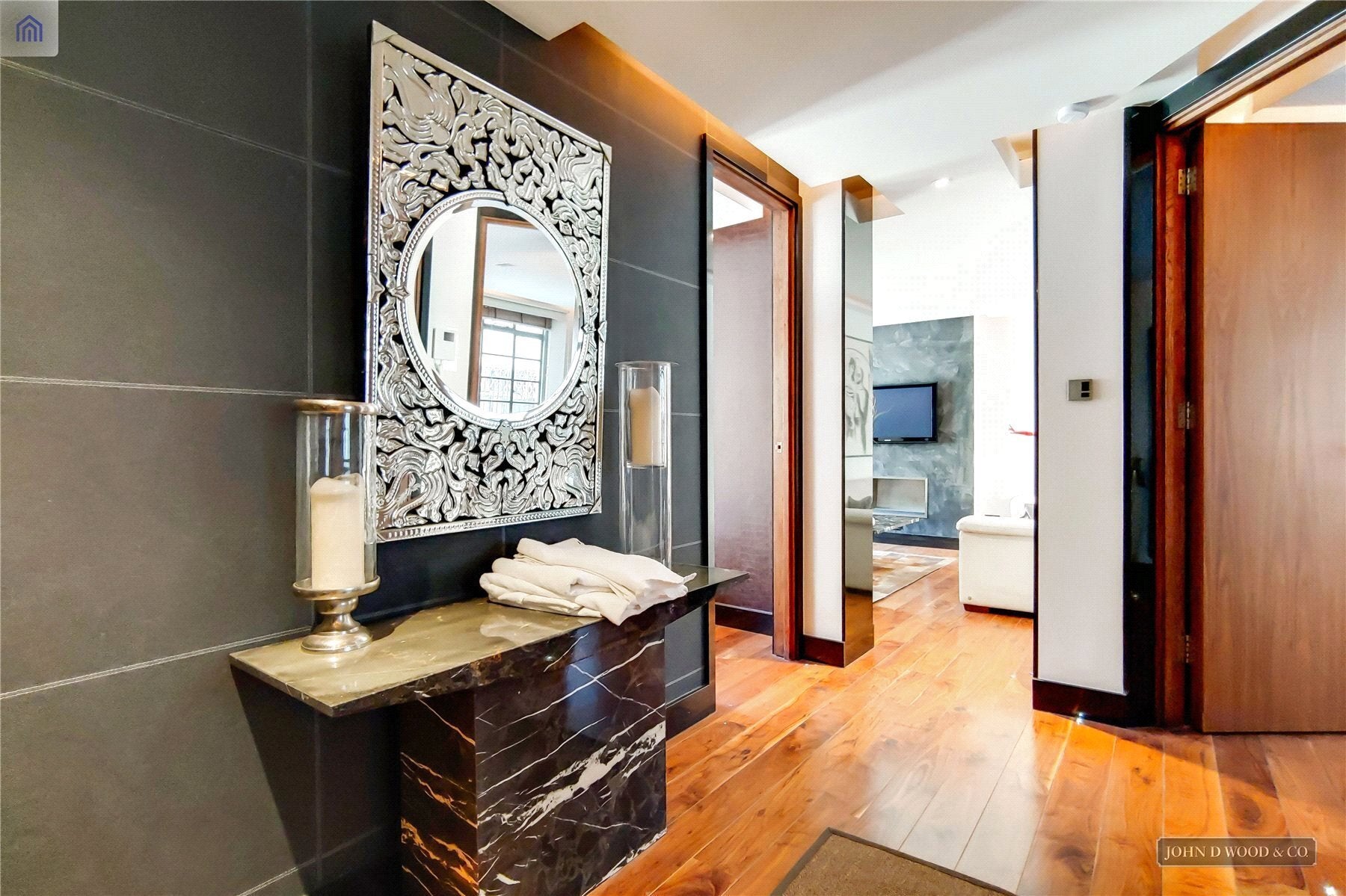 Flat Sloane Street in Greater London