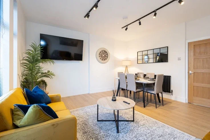 Flat Wilmslow Road in Manchester