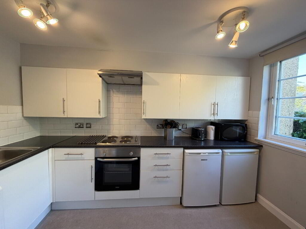 Flat New Mart Road in City of Edinburgh