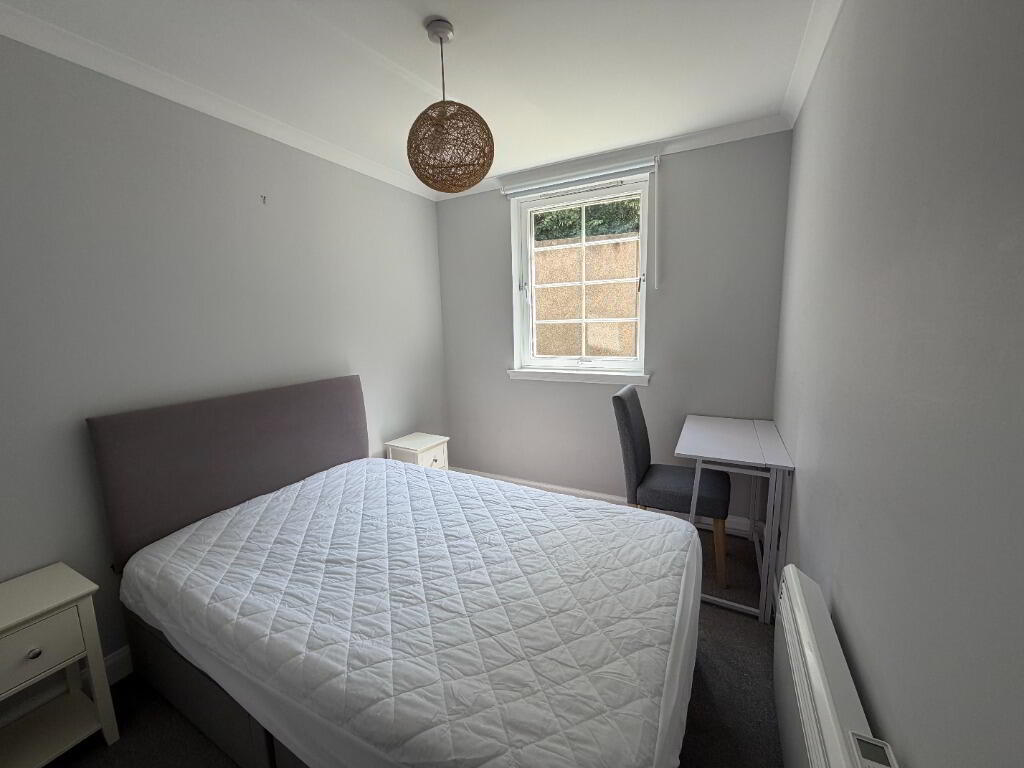 Flat New Mart Road in City of Edinburgh