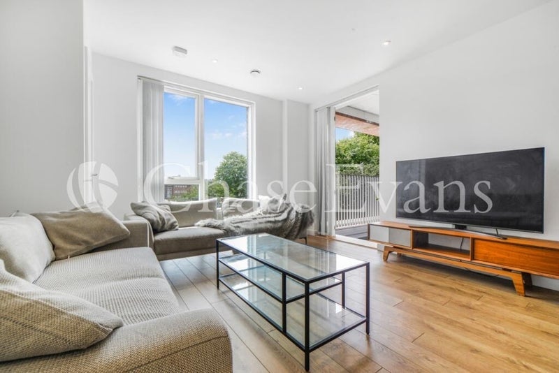 Room Artillery Place in Greater London