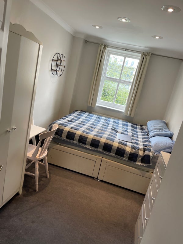 Room Waldo Close in Greater London
