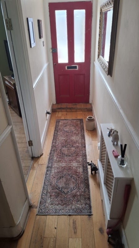 Room Hunsdon Road in Greater London