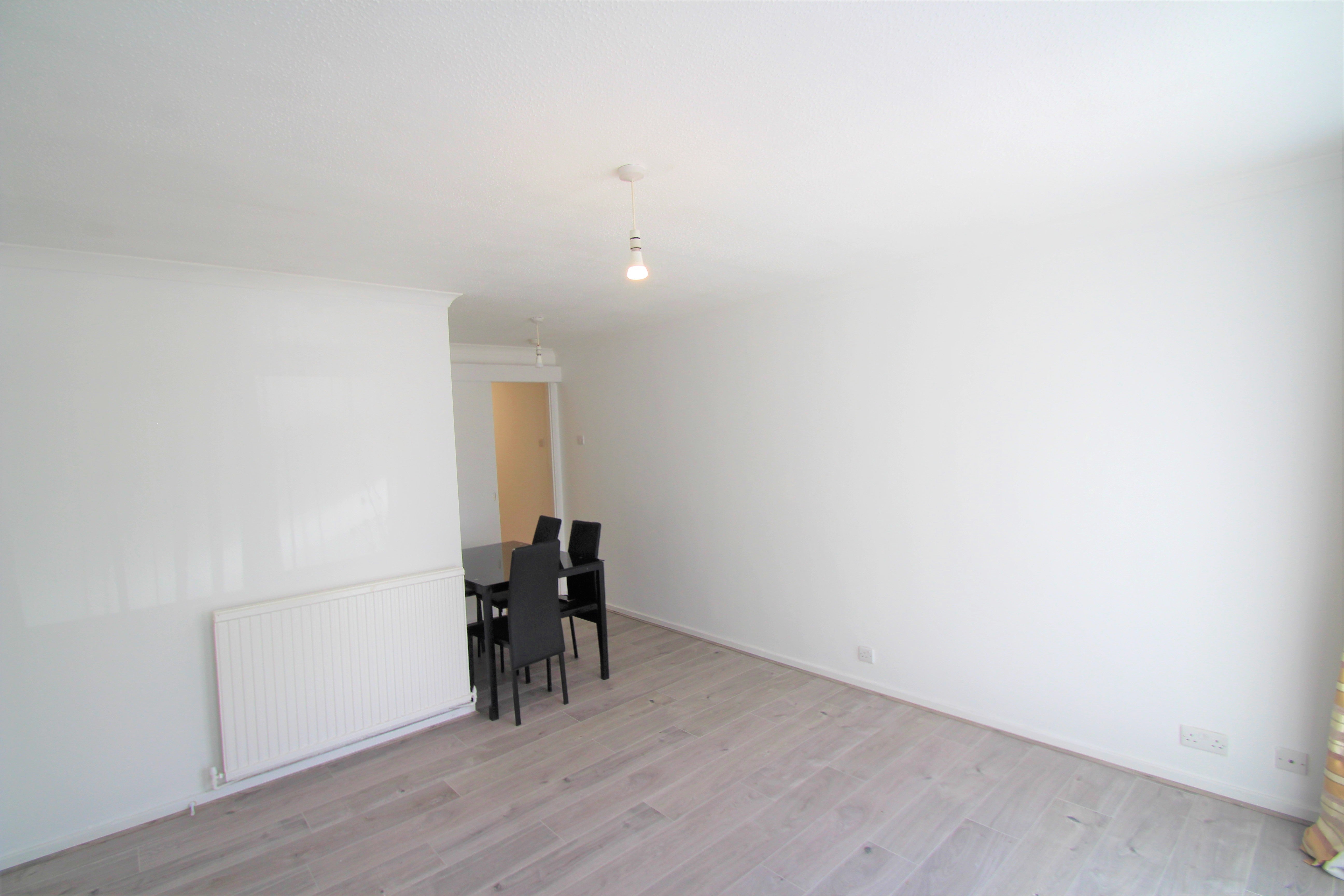 Flat Beeton Close in Greater London