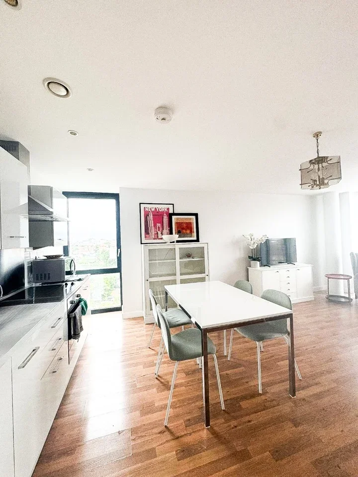 Flat Bloemfontein Road in Greater London