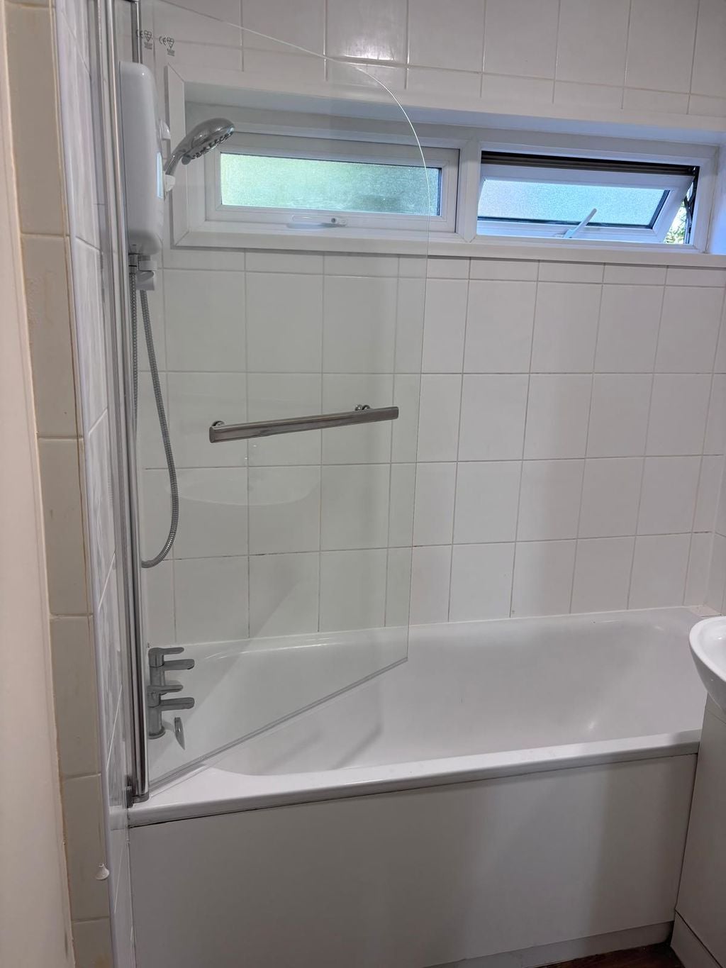 Flat Shenstone Court in Wolverhampton