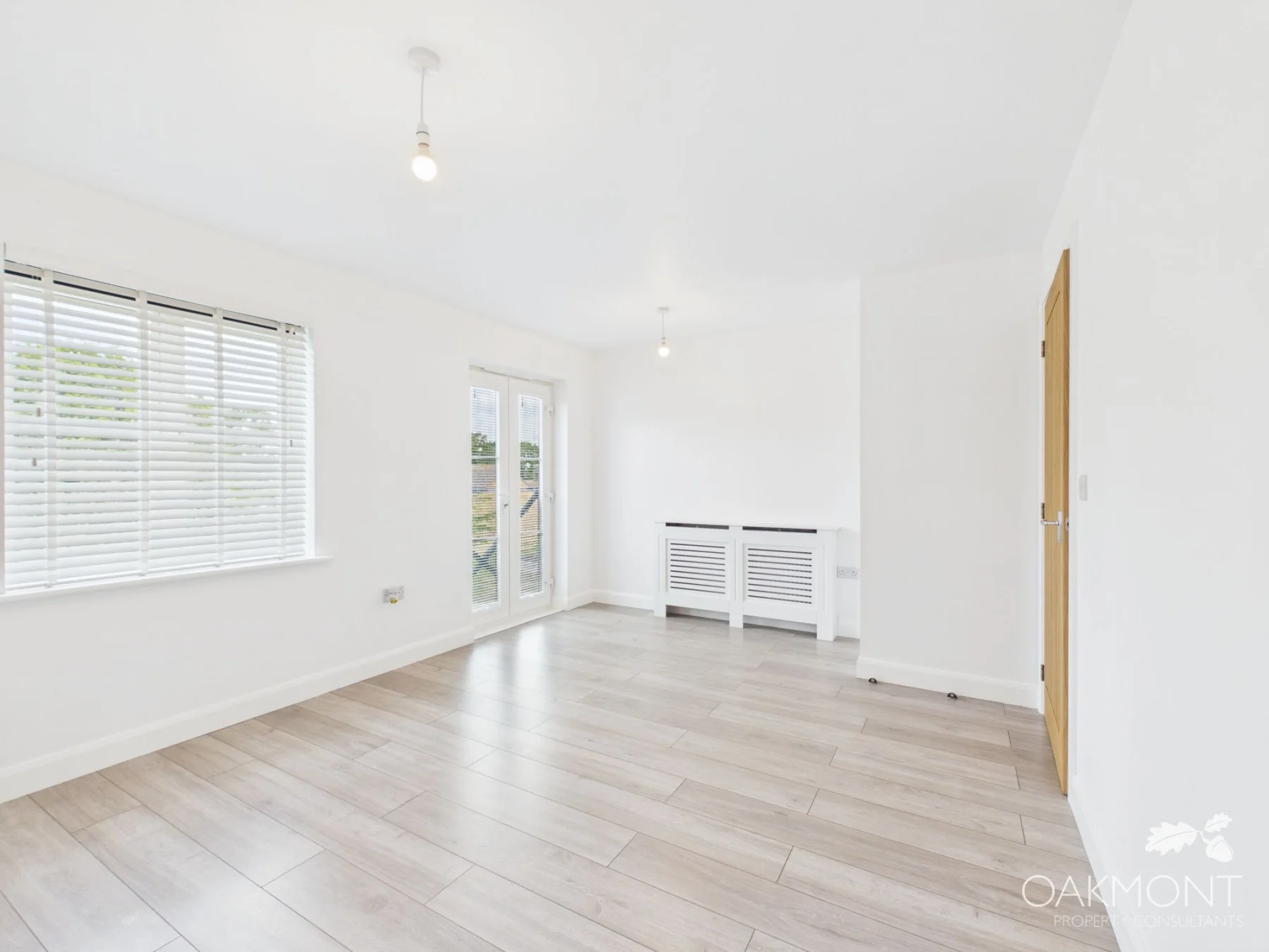 Flat Beehive Lane in Chelmsford