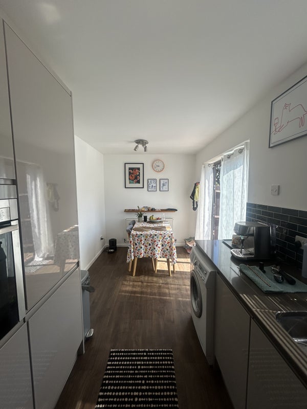 Room Railton Jones Close in Bristol