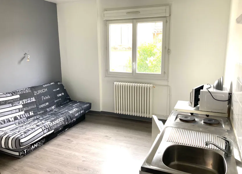 Room Rue Rolf-Hammel in Périgueux