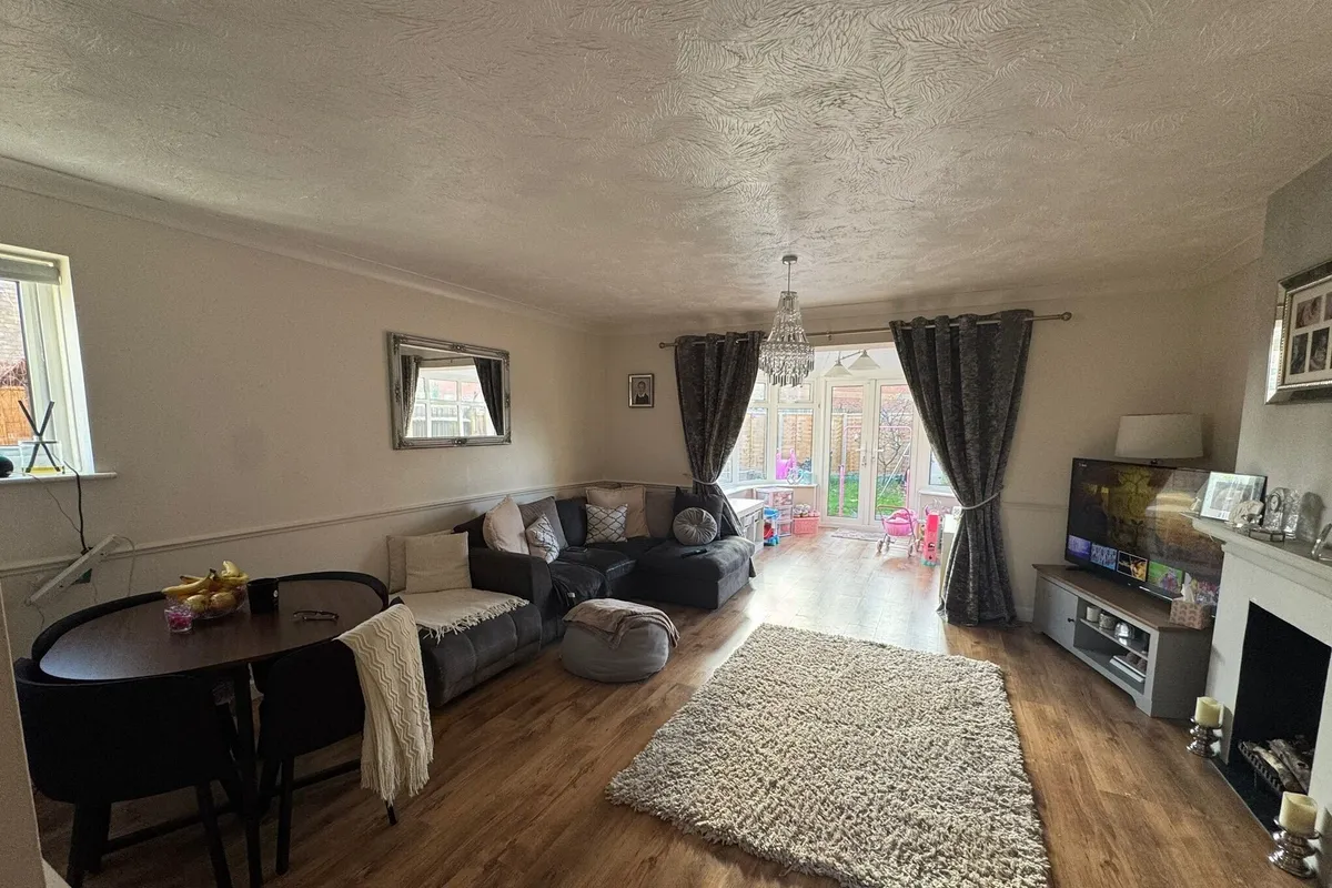 House Limassol Road in Breckland District