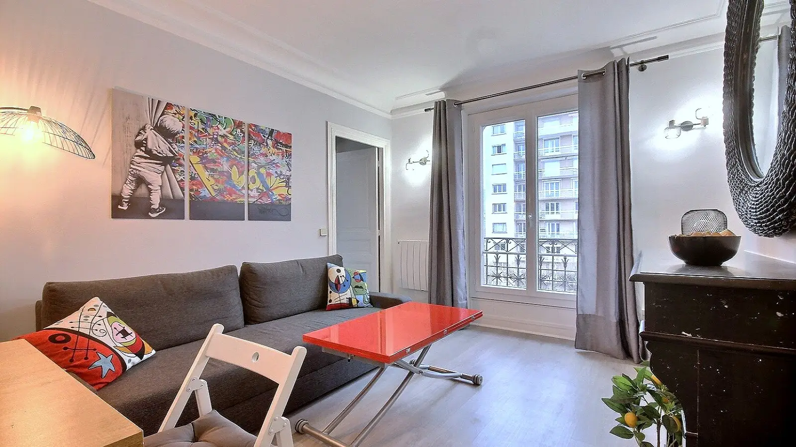 Flat Rue Rouvet in Paris