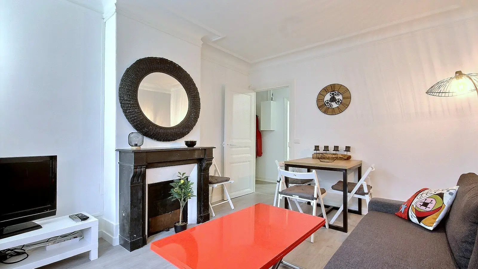 Flat Rue Rouvet in Paris