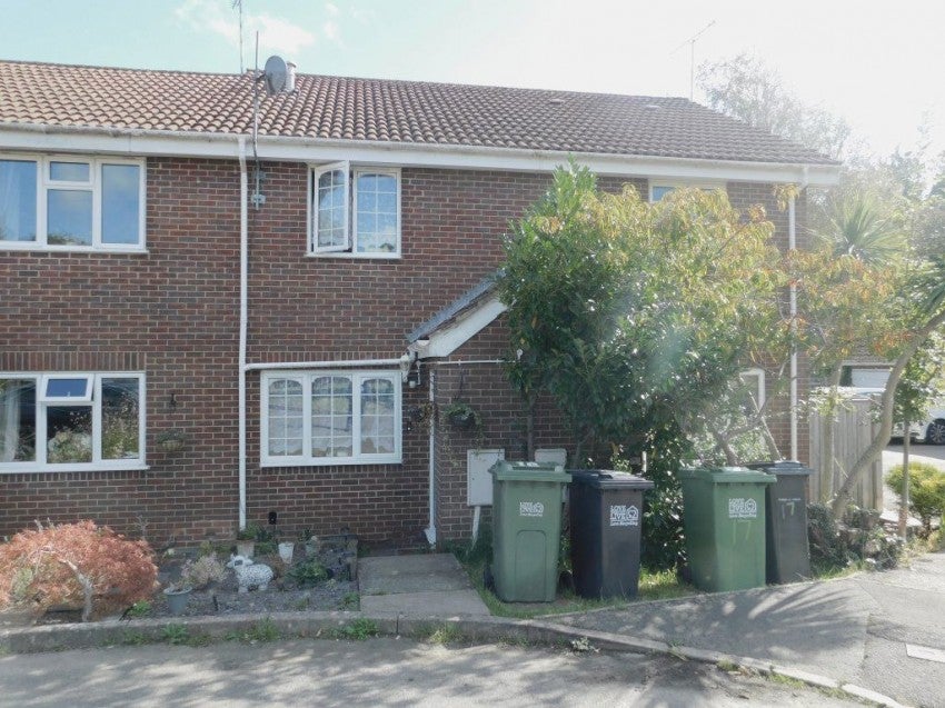 House Falconers Drive in Rother