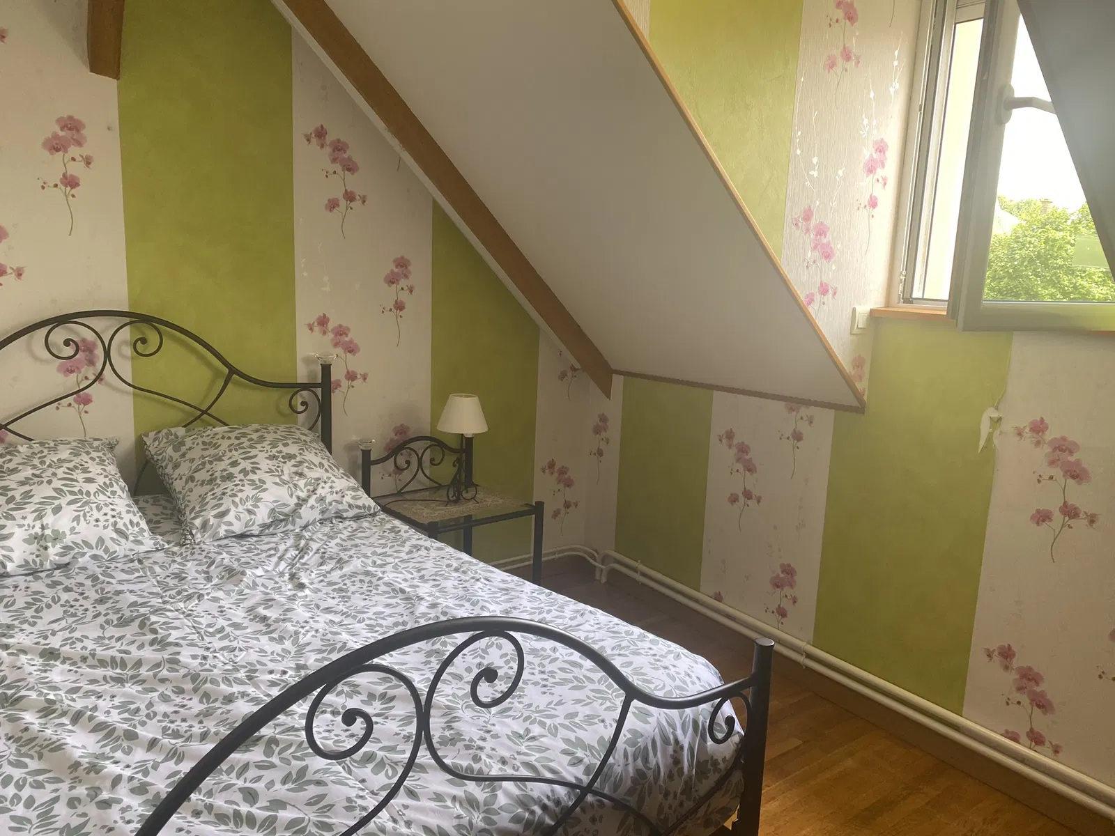 Room Rue du Chêne Vert in Chaufour-Notre-Dame