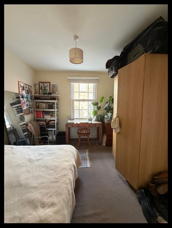 Flat Leighton Road in Greater London