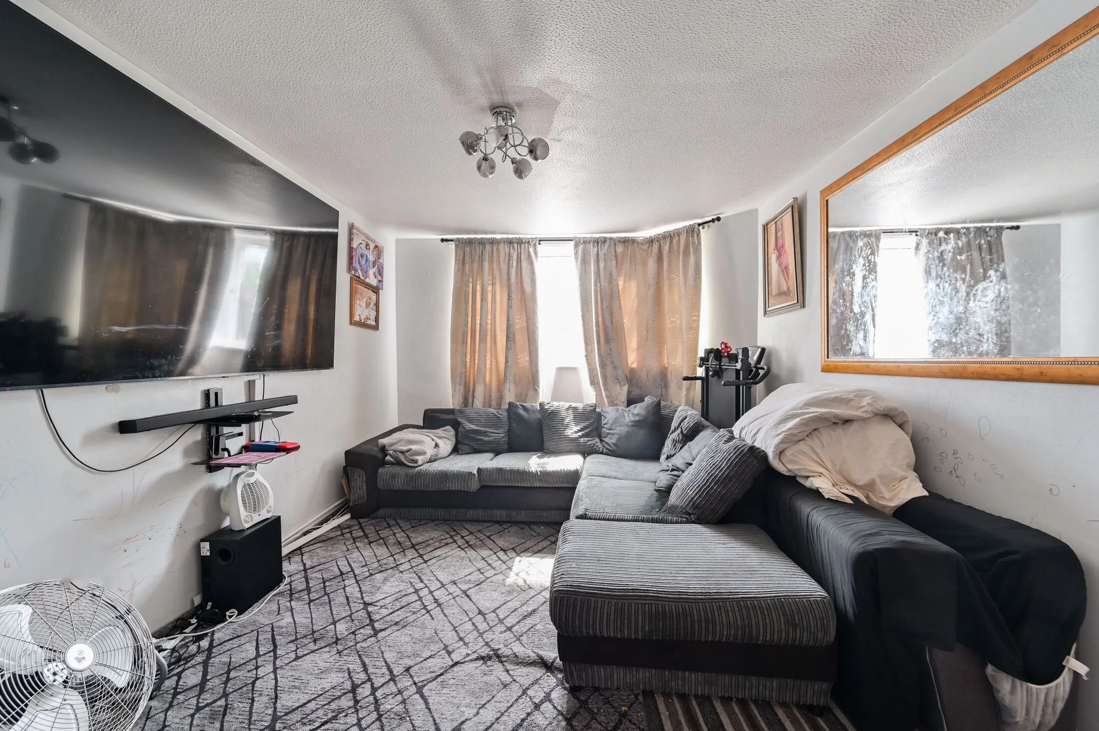 Flat Deal Walk in Greater London