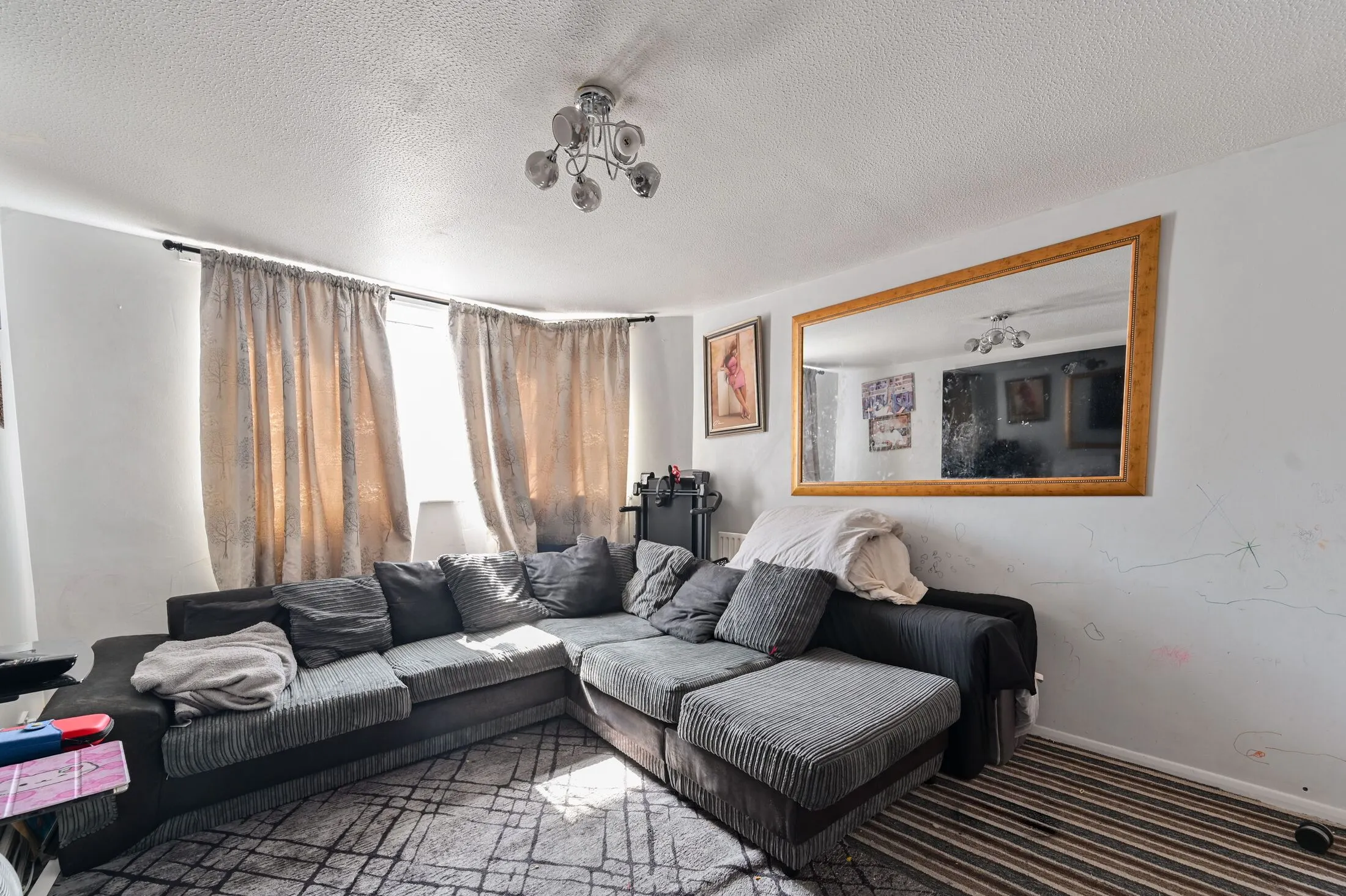 Flat Deal Walk in Greater London