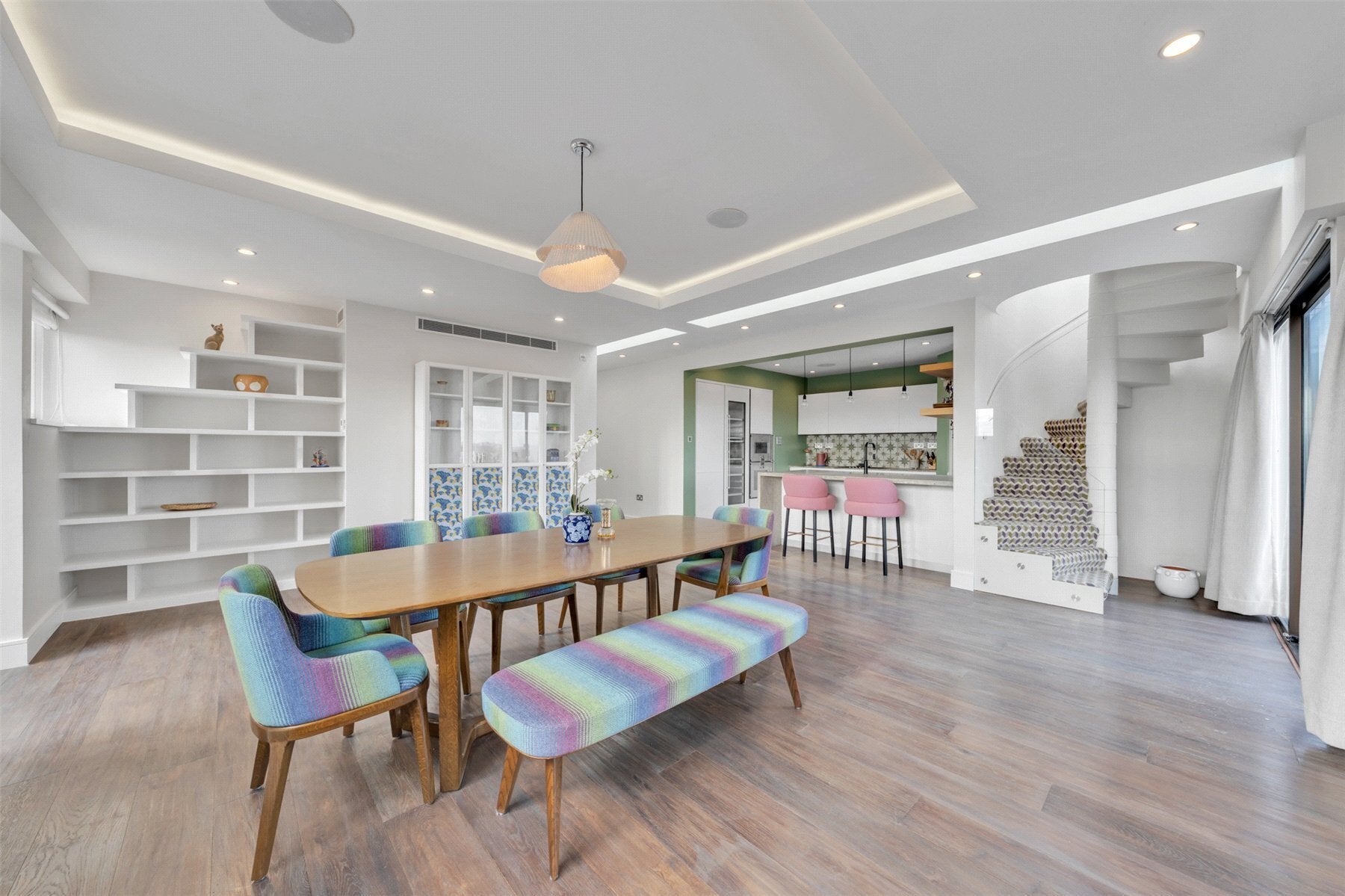Flat Drayton Gardens in Greater London