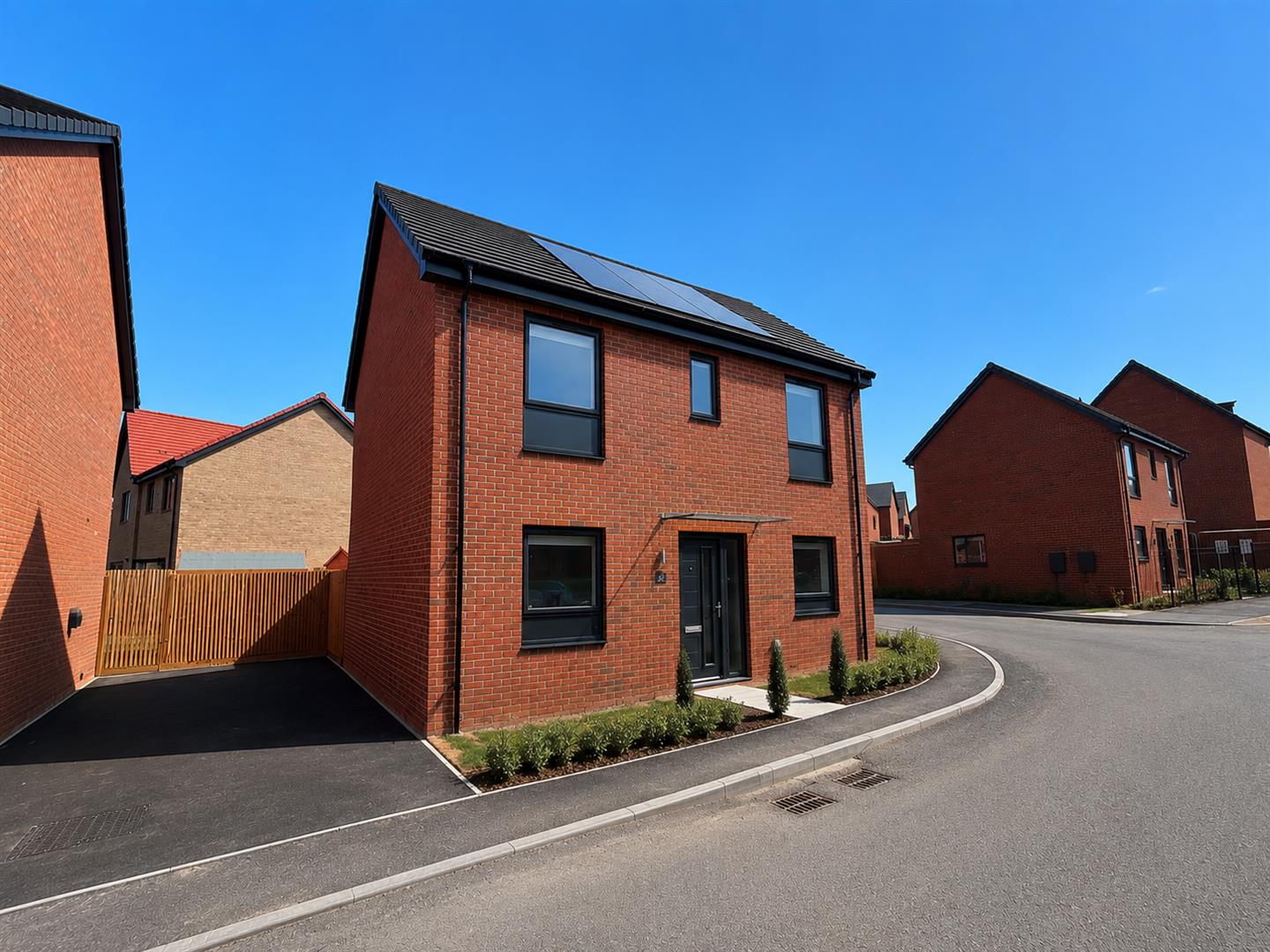 House Sarda Grove in Milton Keynes