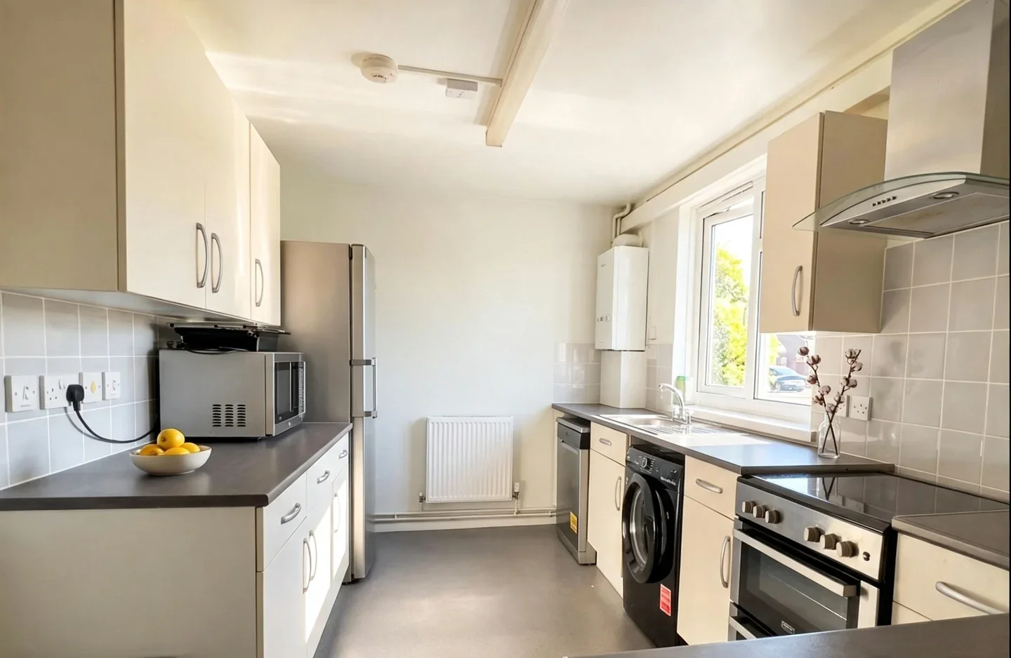 Room Thistlewood Close in Greater London