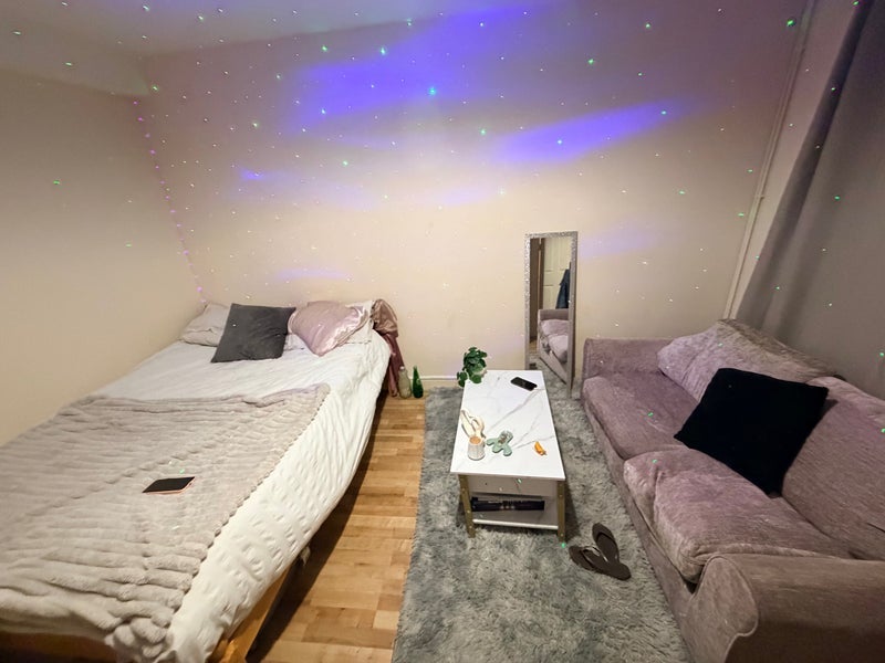 Room Cardale Street in Greater London
