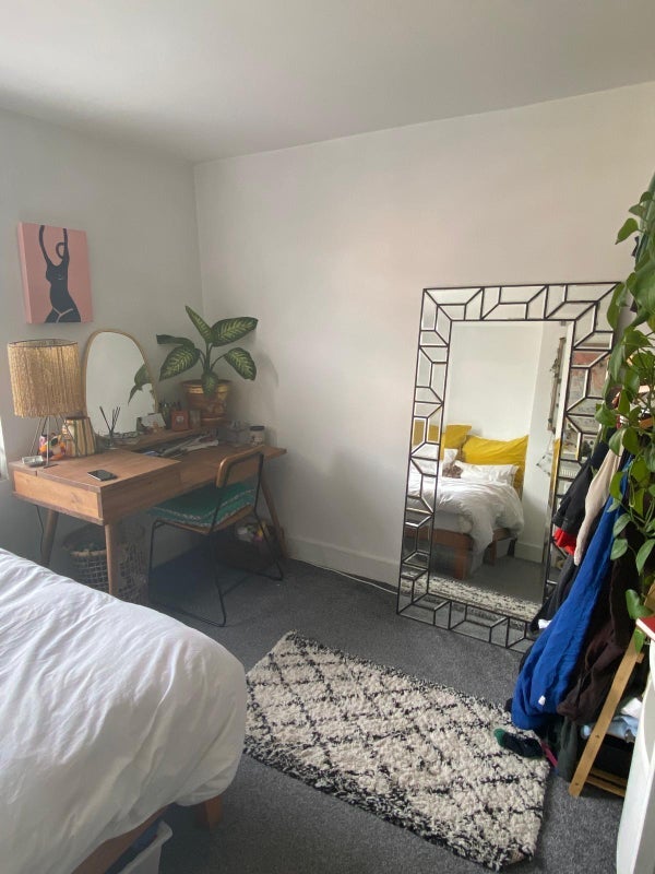 Room Lordship Lane in Greater London