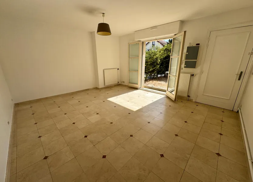 Appartement Rue de la Pépinière à Antony