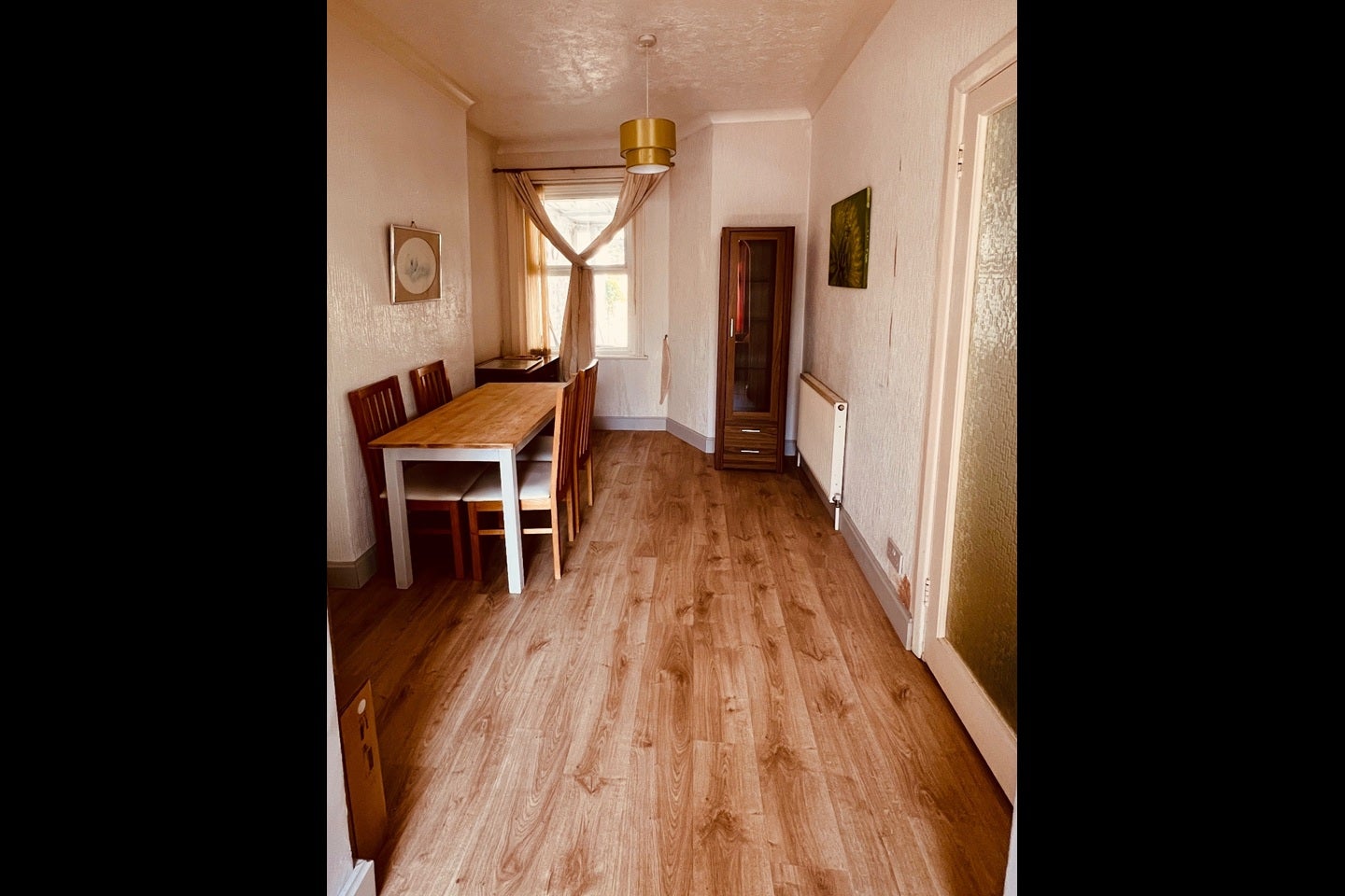 Room Willowfield Square in Eastbourne