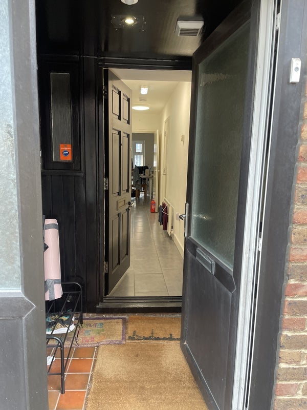 Room Lancaster Drive in Greater London