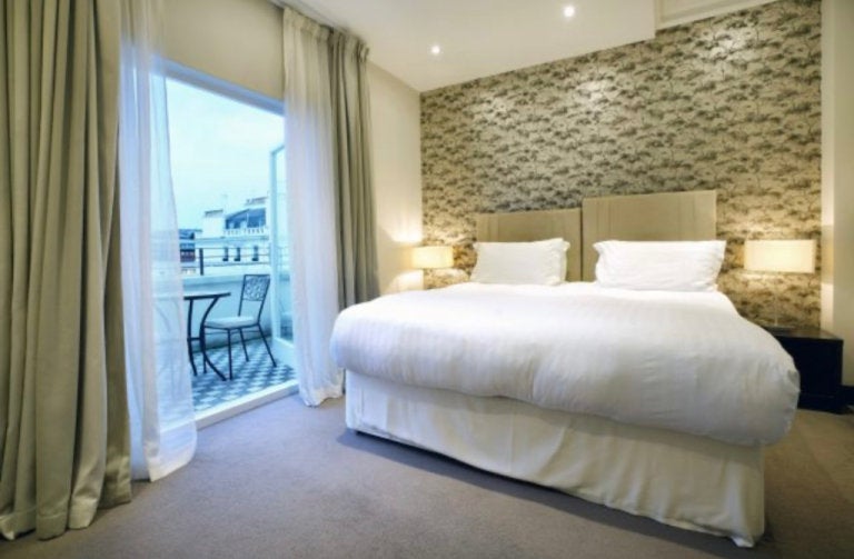 Flat Queen's Gate in Greater London