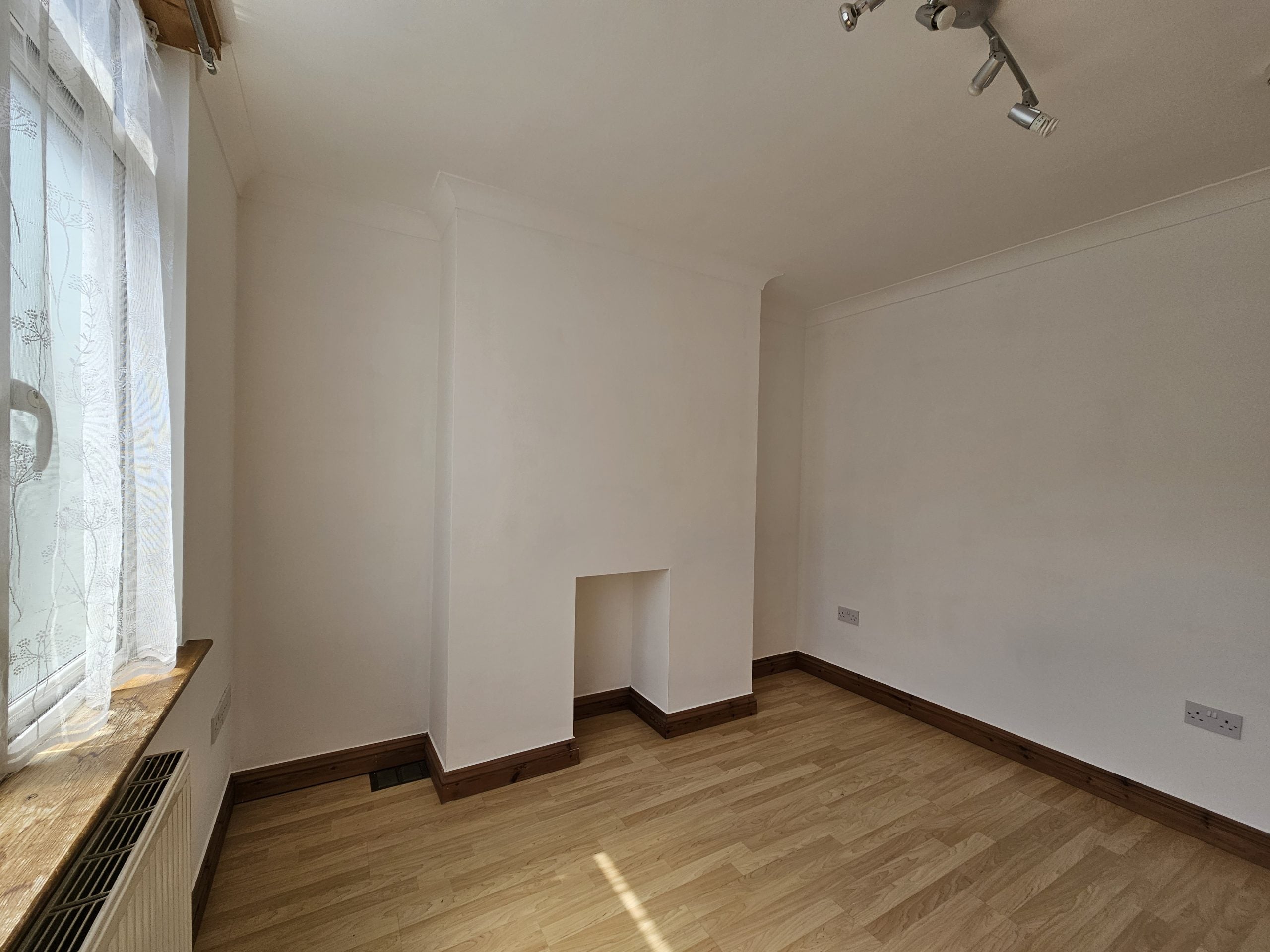 Flat George Street in Teignbridge