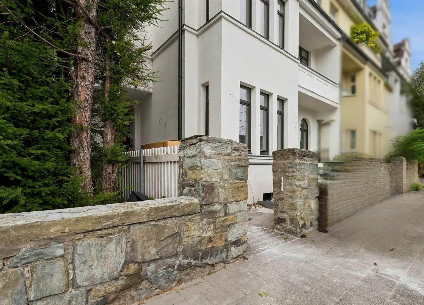 Wohnung Düsseldorfer Straße in Düsseldorf