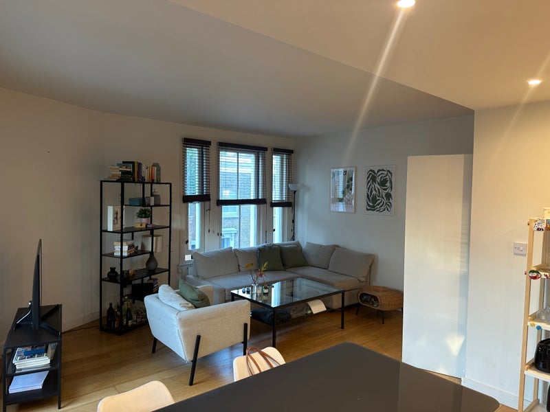 Room Avalon Road in Greater London
