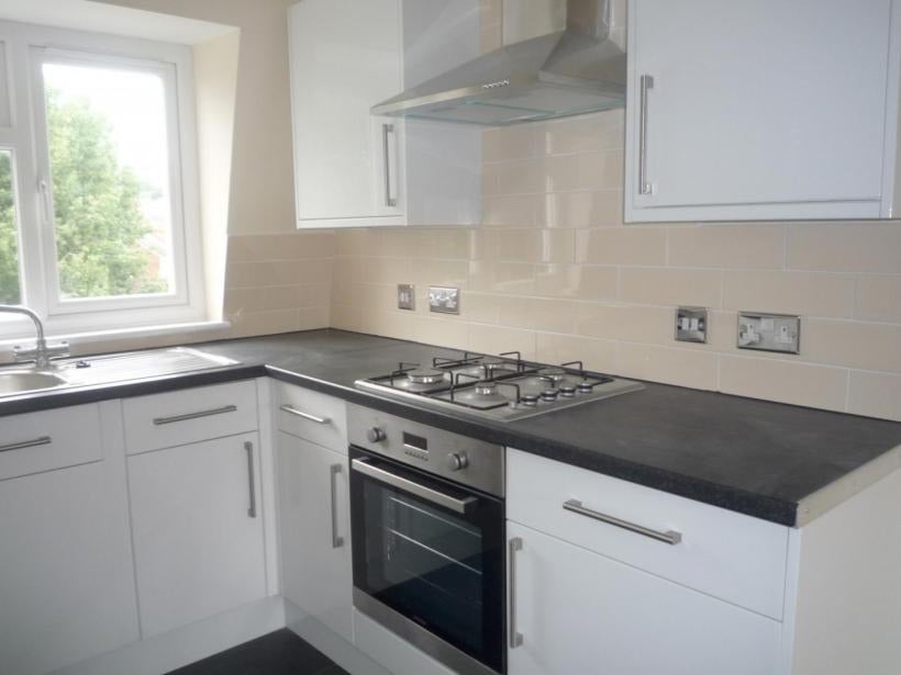 Flat Magdala Road in Portsmouth