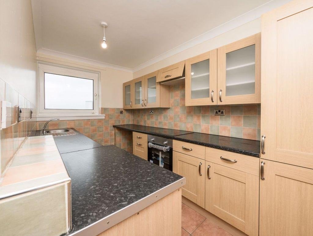 Flat Hopeman Avenue in Glasgow