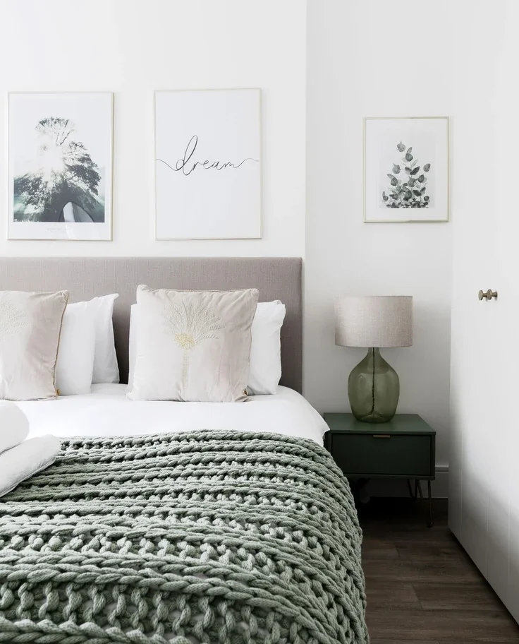 Flat Sussex Gardens in City of Westminster