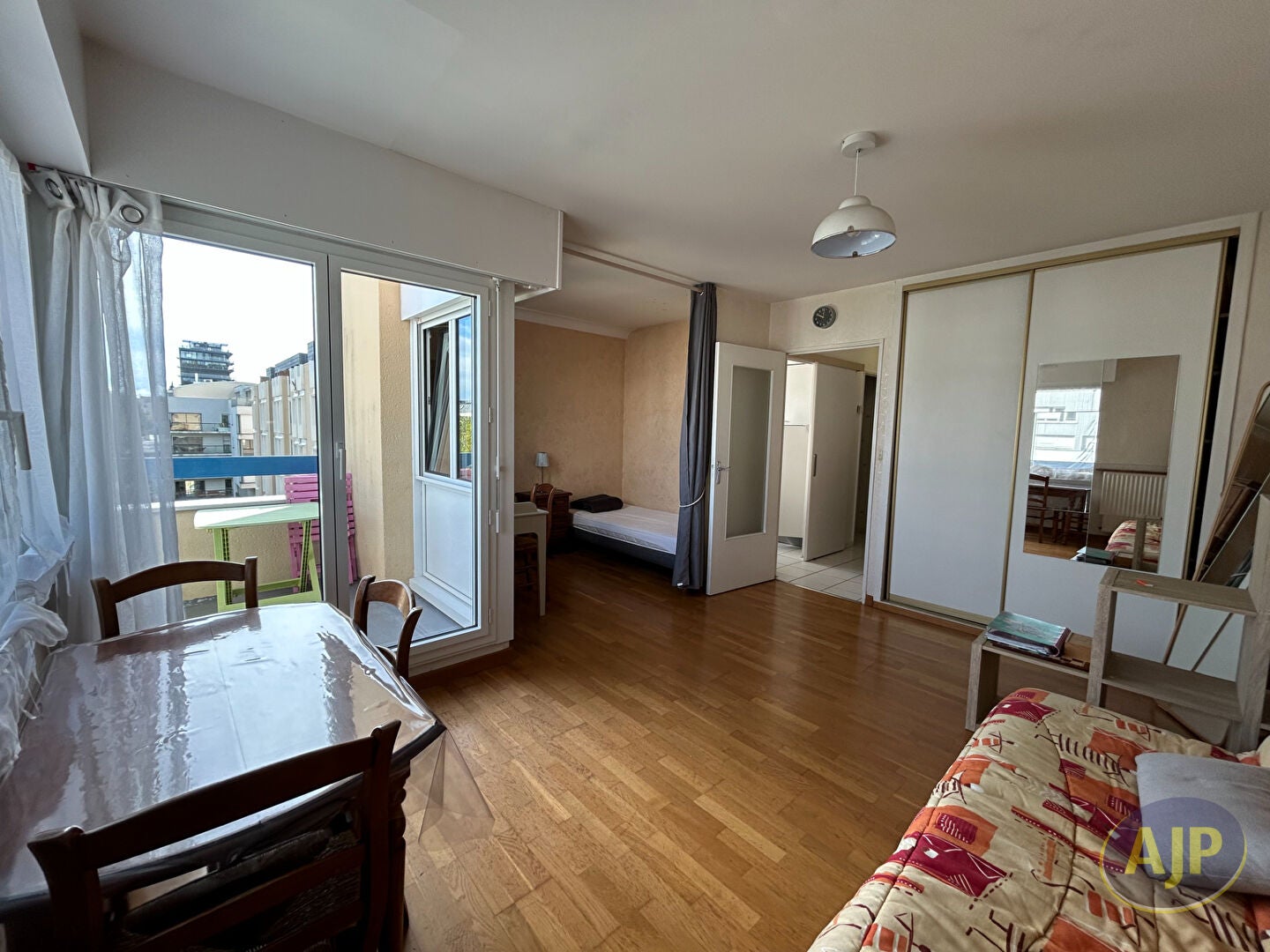 Appartement Nonneville à Loigny-la-Bataille