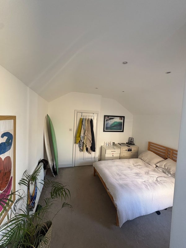 Room Ribblesdale Road in Greater London