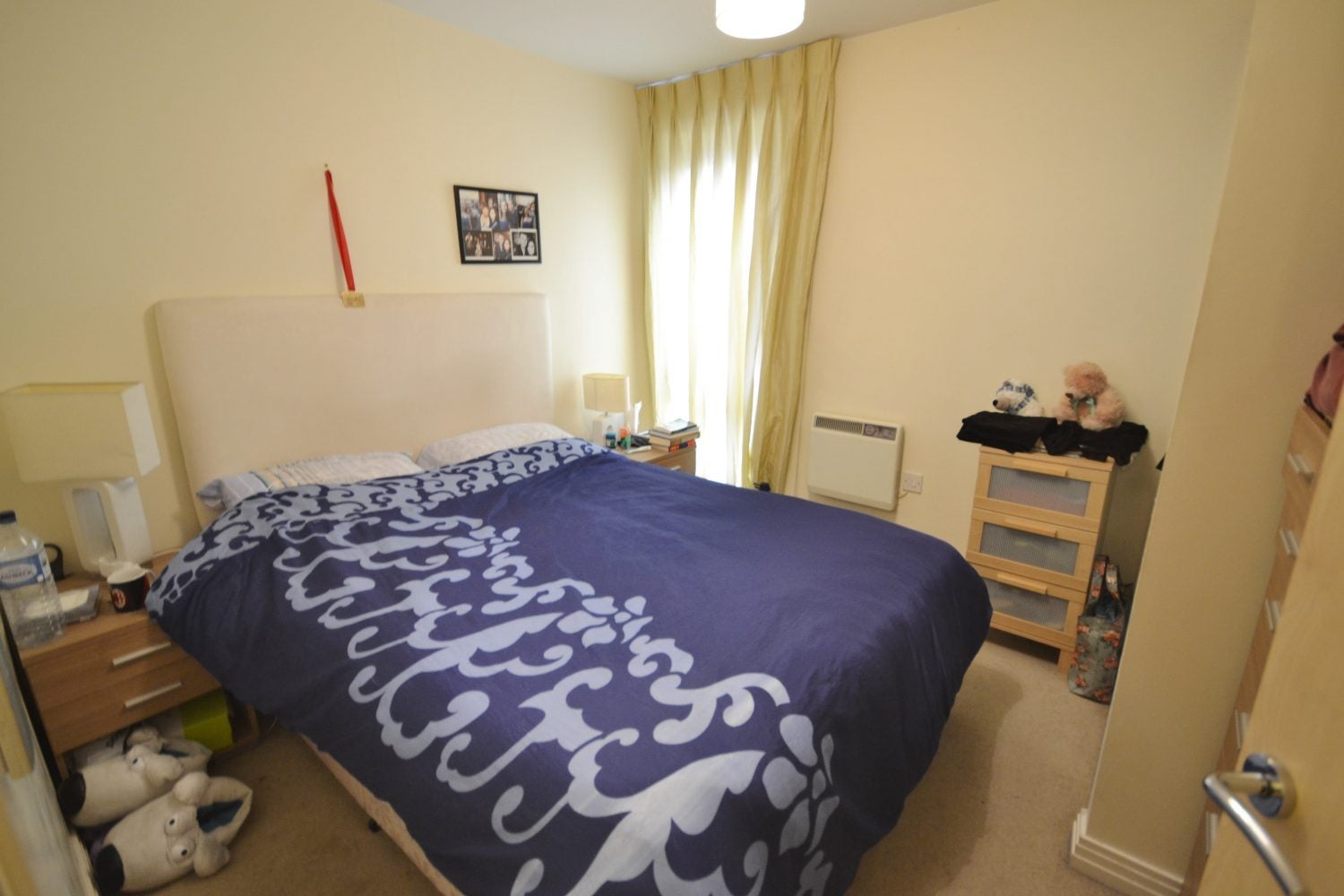 Flat Victoria Road in Greater London