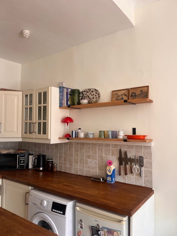 Flat Torrisdale Street in Glasgow