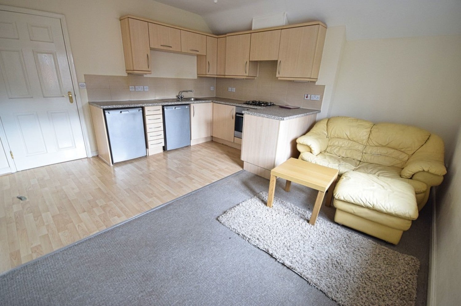 Flat Warwick Road in Metropolitan Borough of Solihull