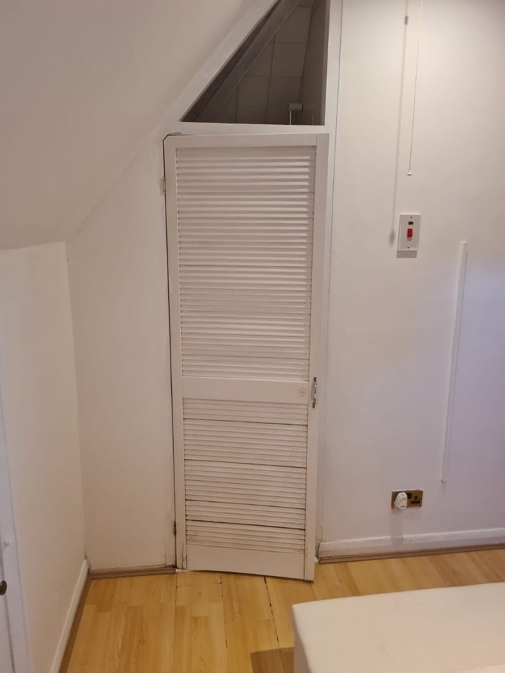 Flat Hervey Close in Greater London