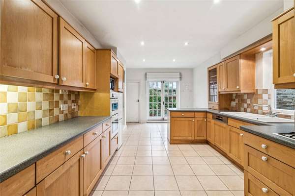 House Clancarty Road in Greater London