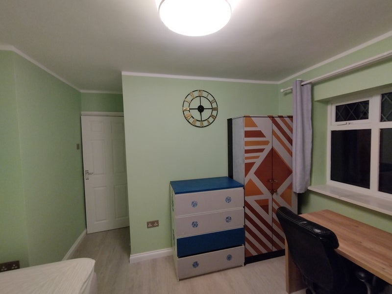 Room Chatburn Gardens in Rochdale