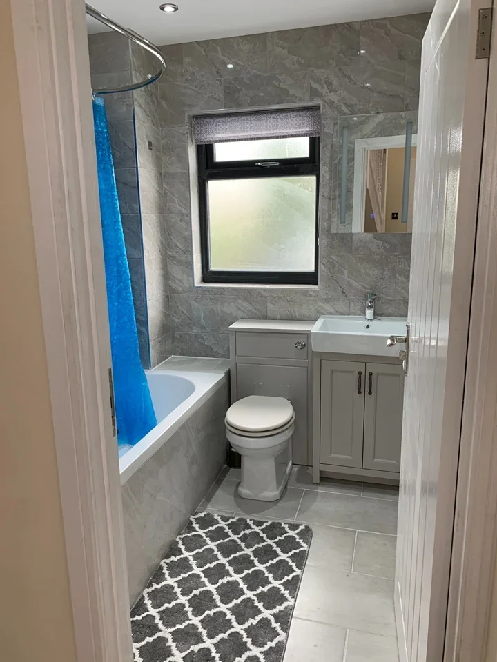 Room Stayton Road in Greater London