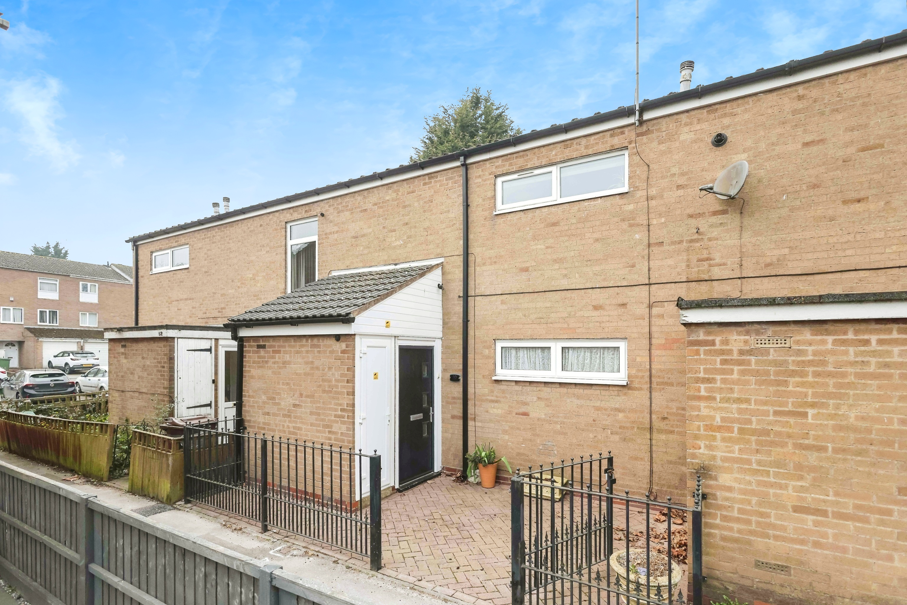 Flat Alvis Walk in Metropolitan Borough of Solihull